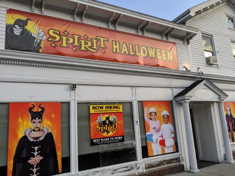 A Spirit Halloween in Mamaroneck, image courtesy of Lohud